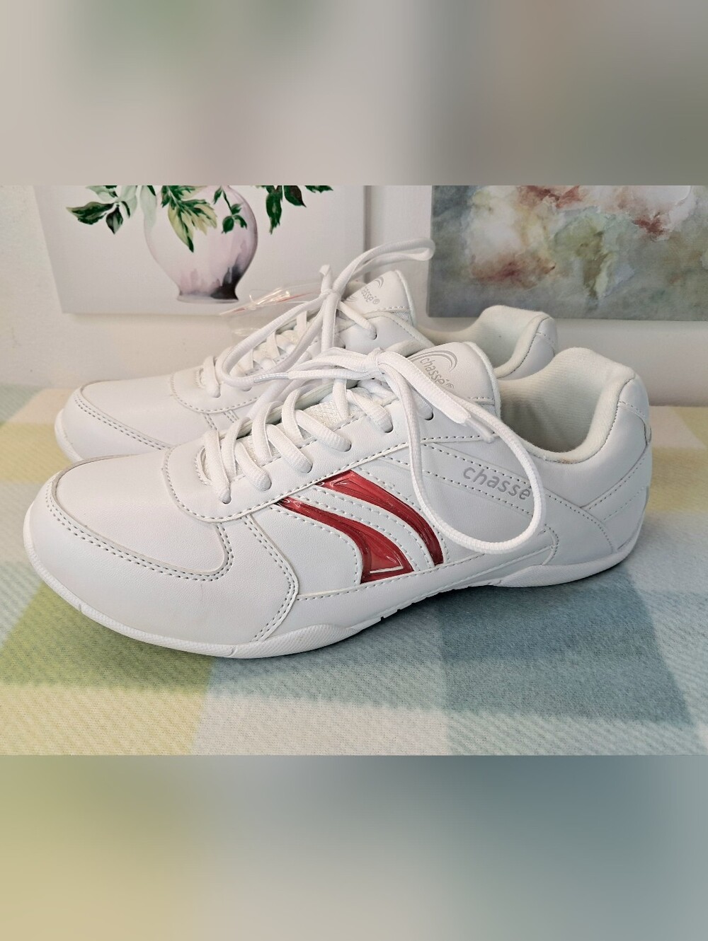 Chasse Flip Cheerleading Shoes - White Cheer Shoes Size 9.5 NEW